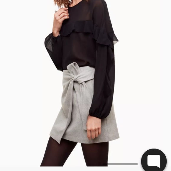 ☘️Wilfred front tie mini skirt☘️ - Picture 1 of 8